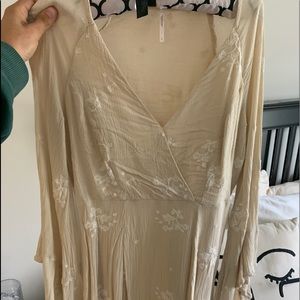 Beautiful long sleeve free people dress